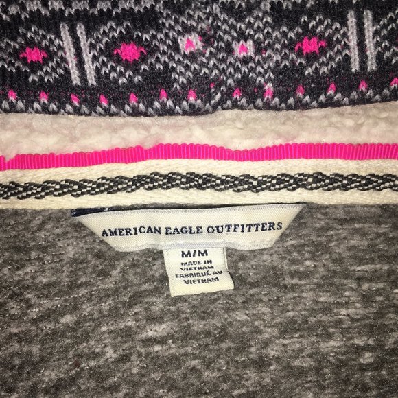 ❄️ American Eagle Super Soft Faux Fur Lined Hoodie - Picture 5 of 5